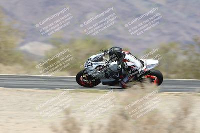 media/Apr-20-2025-CVMA (Sun) [[39090e8767]]/Race 9-Formula LW Twins Shootout/